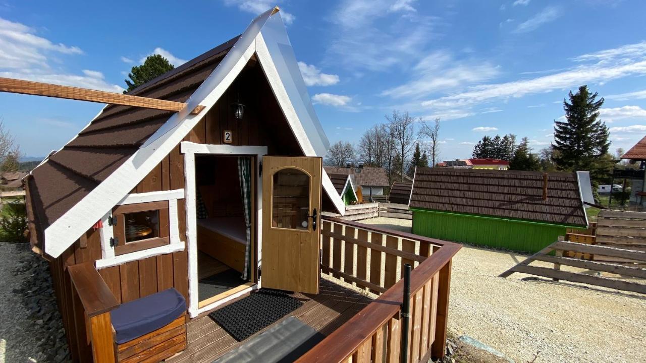 מלון Mönichkirchen Glamping Park מראה חיצוני תמונה