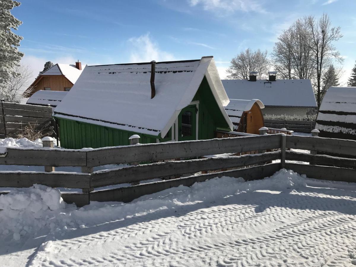 מלון Mönichkirchen Glamping Park מראה חיצוני תמונה